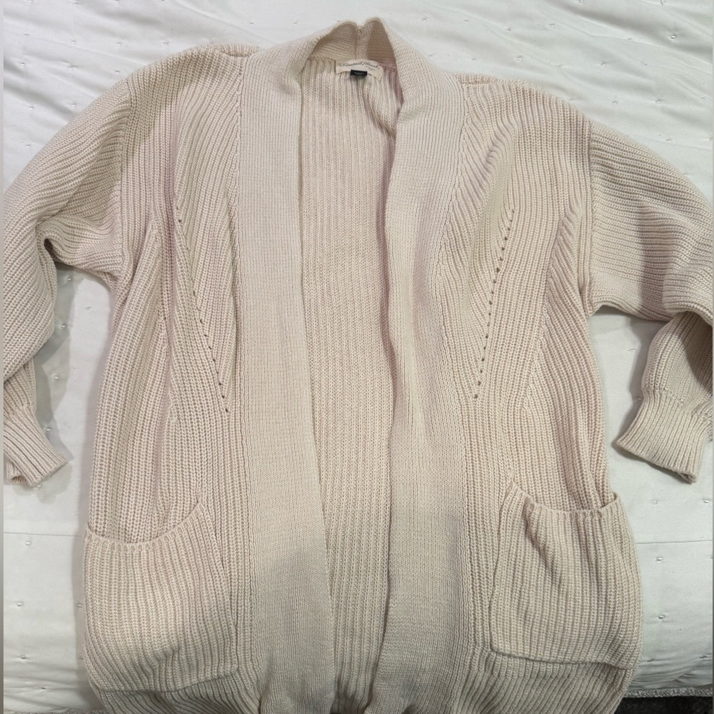 Universal Thread Cream Cardigan XS